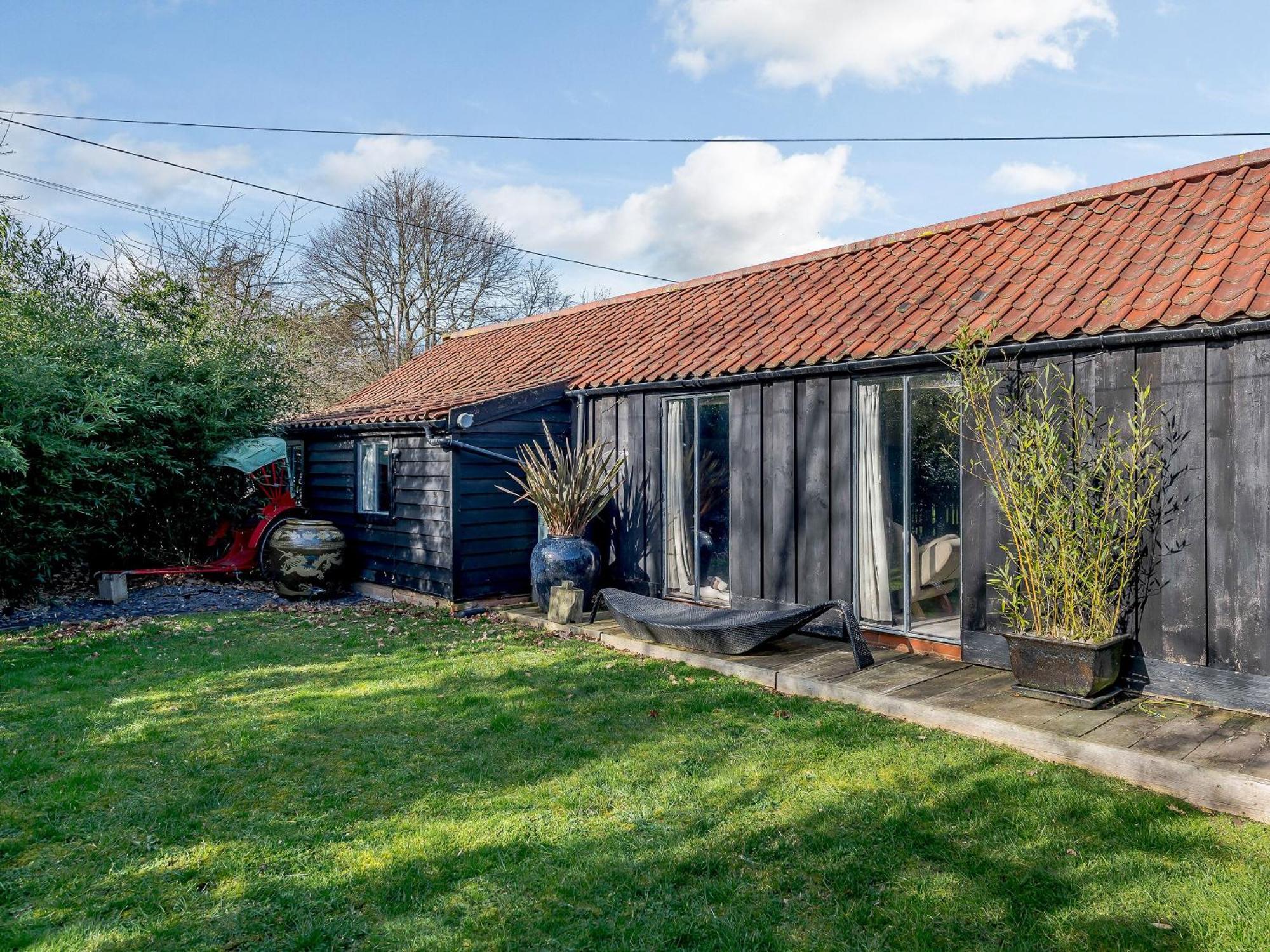 Villa 1 Lamb Barn Saint Osyth Exterior foto